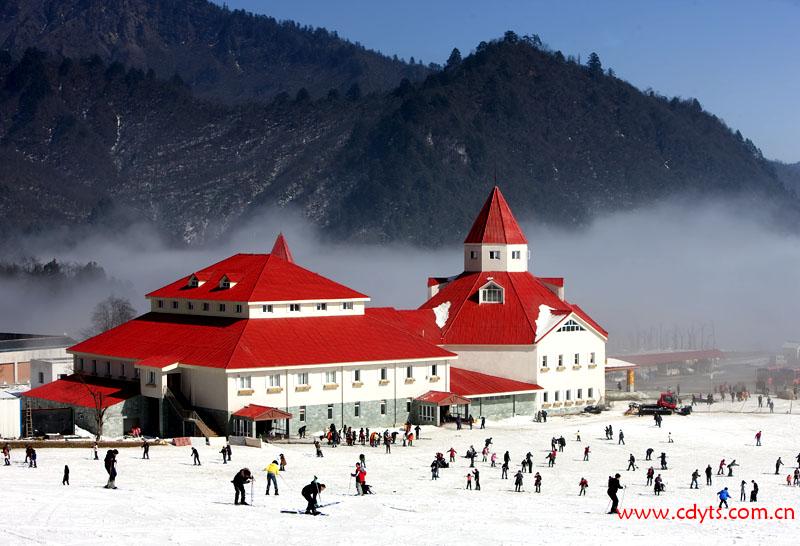 成都到西岭雪山后山、安仁古镇汽车纯玩二日游、西岭雪山旅游多少钱、西岭雪山旅游线路报价