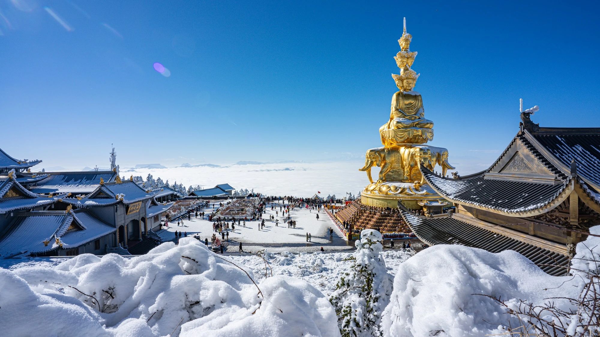 跟团去峨眉山多少钱（跟团去峨眉山旅游需要准备什么）